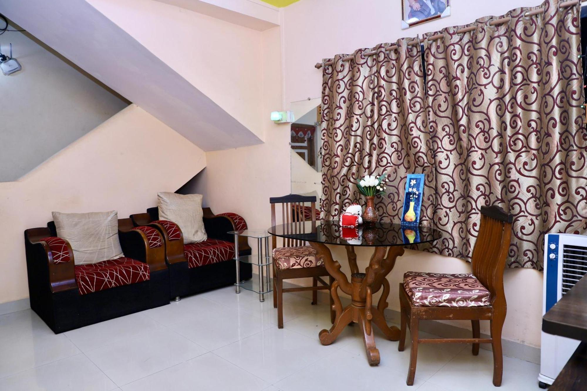 Hemharsh Holiday Home With Pool Karjat Kültér fotó