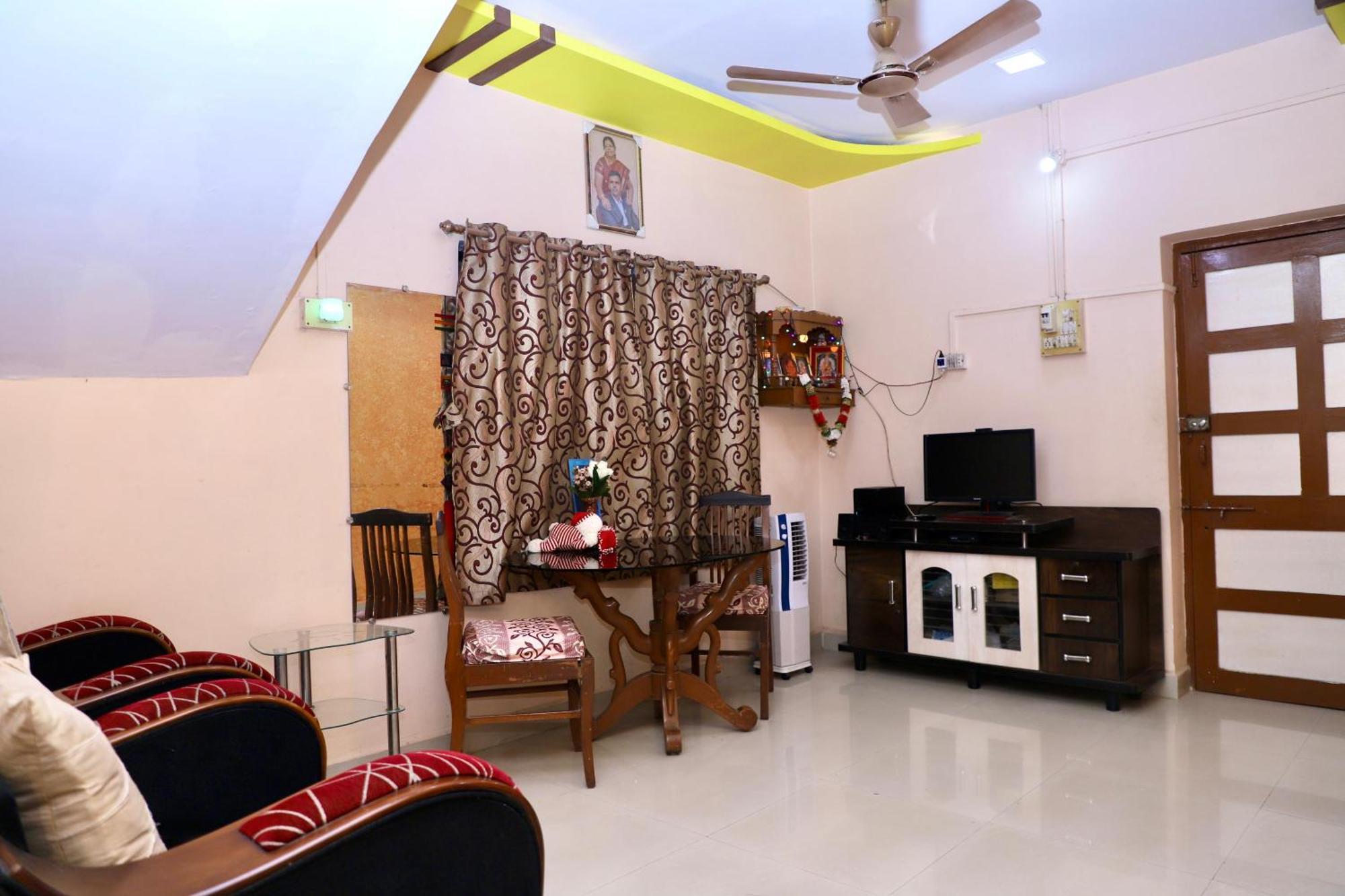 Hemharsh Holiday Home With Pool Karjat Kültér fotó